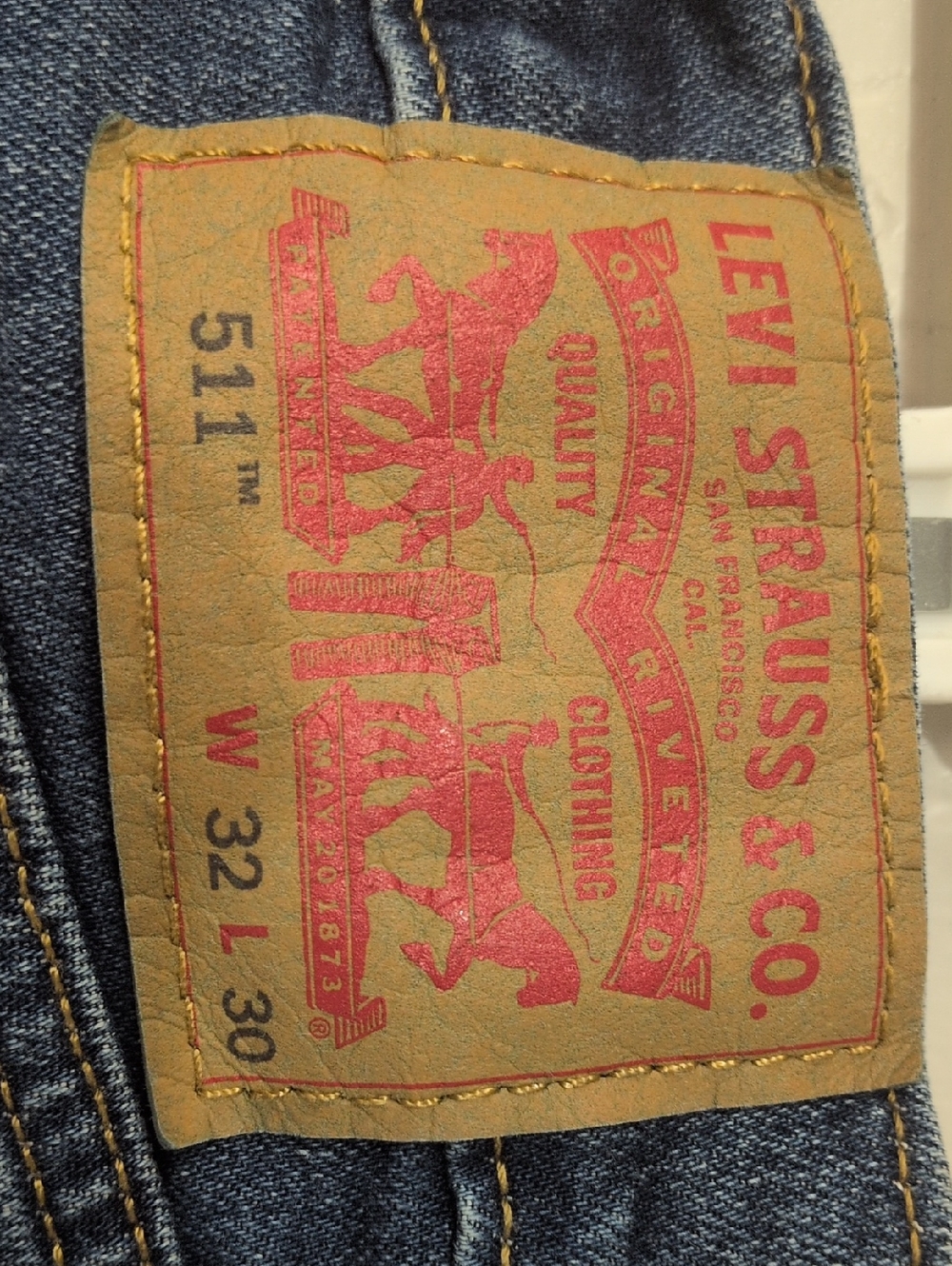 Levi's Men's Skinny Jeans in Dark Blue Denim